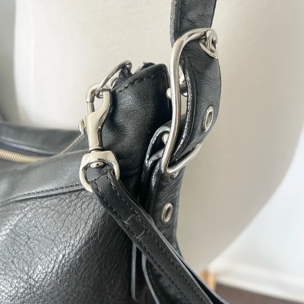 VTG COACH 9188 BLACK LEATHER SHOULDER BAG SILVER HARDWARE